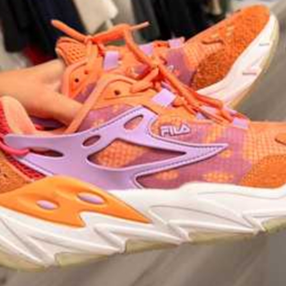Fila Women’s Ray Tracer Evo in orange and purple